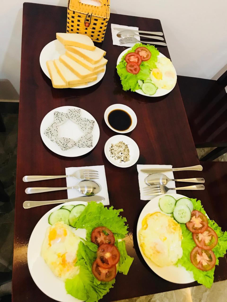 Hung Long Hostel Хюе Екстер'єр фото
